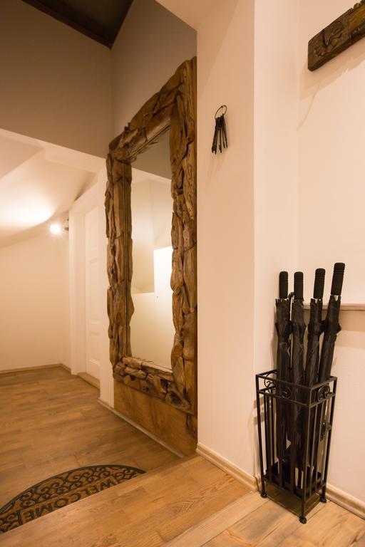 Bohemian Chic 2 Bedroom 2 Bathroom Loft With Hanging Chair Praha Bagian luar foto